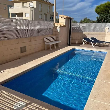 Holidays 1 Apartment